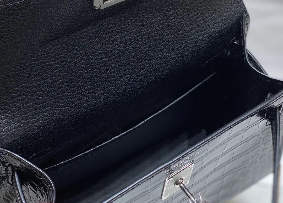 Mini 19 Black Croco Lookalike In Cowhide Leather