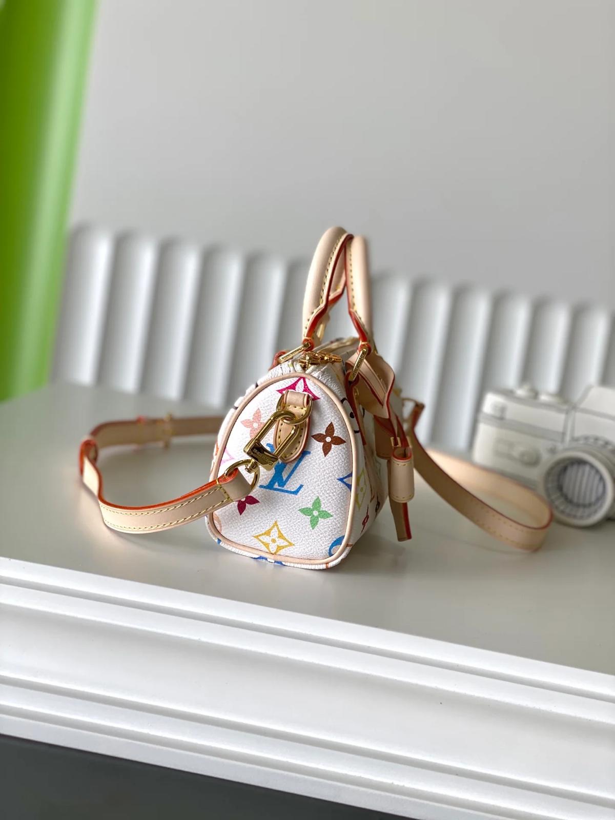 Nano Sp Pillow Bag – White Multicolor