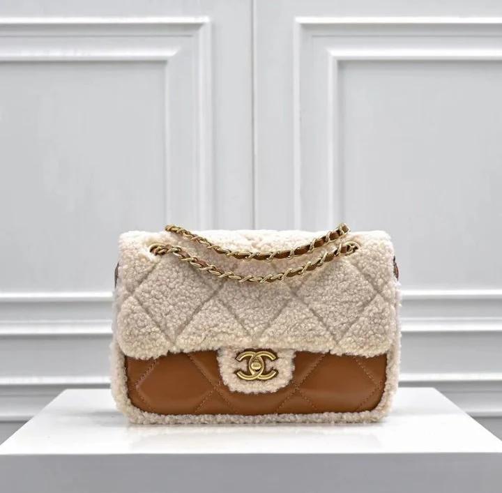 Leather Quilted Shoulder Bag