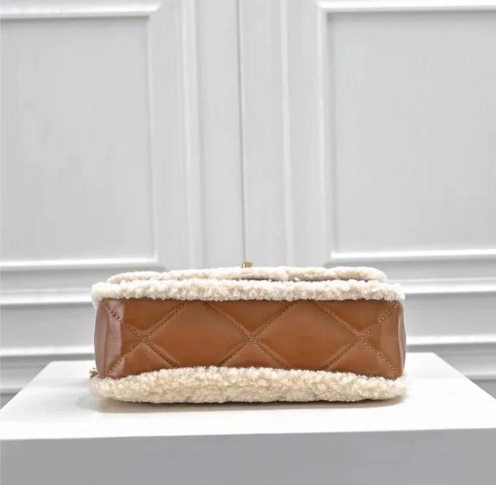 Leather Quilted Shoulder Bag