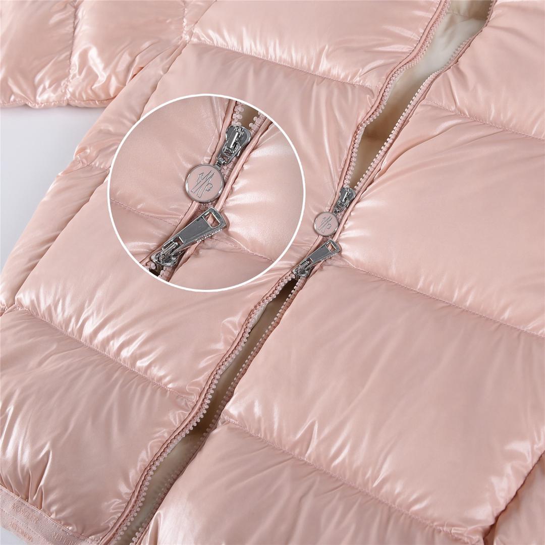 Lightweight Glossy Puffer Jacket