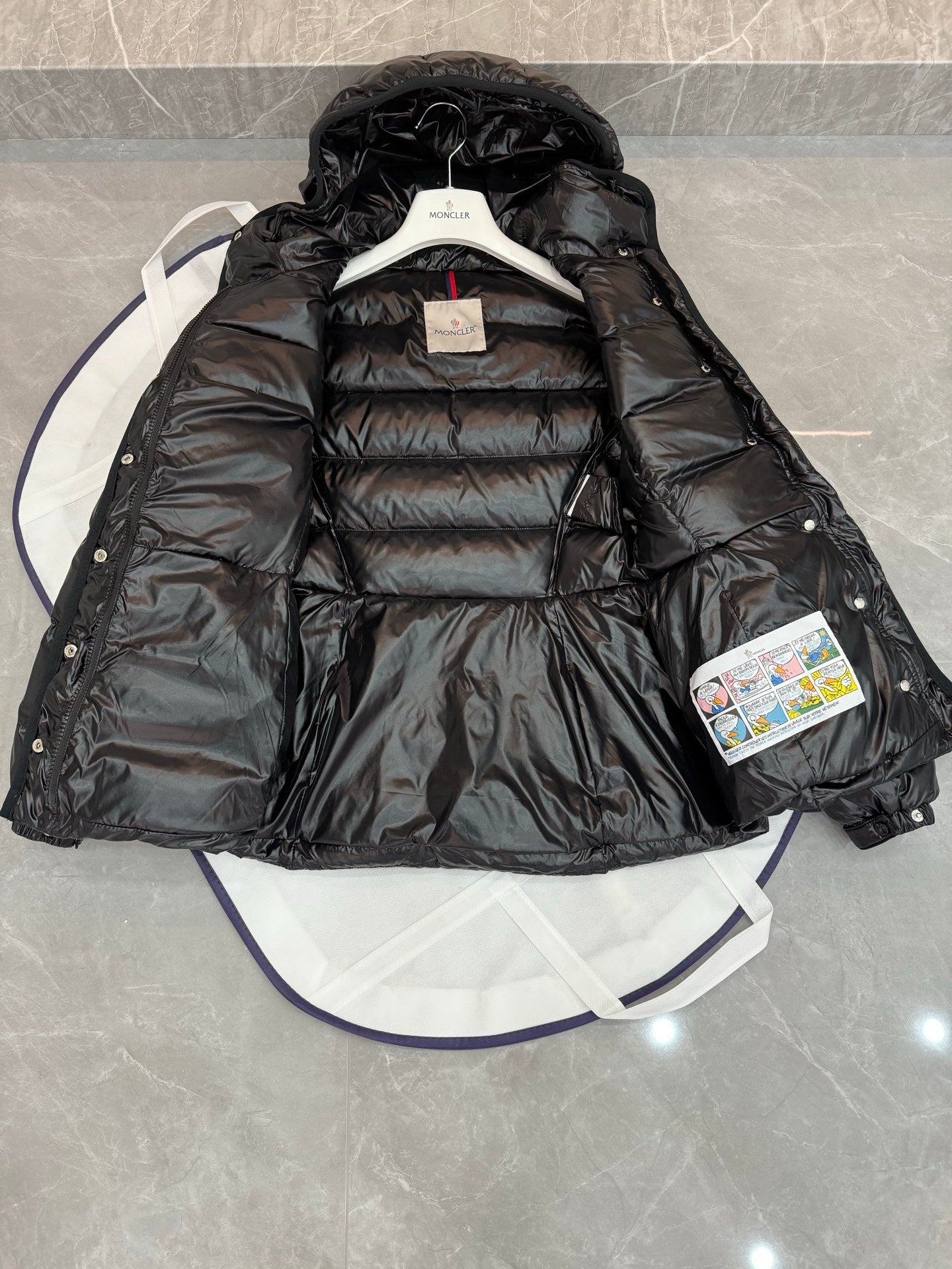 Barante Short Down Jacket 70s Inspired Design